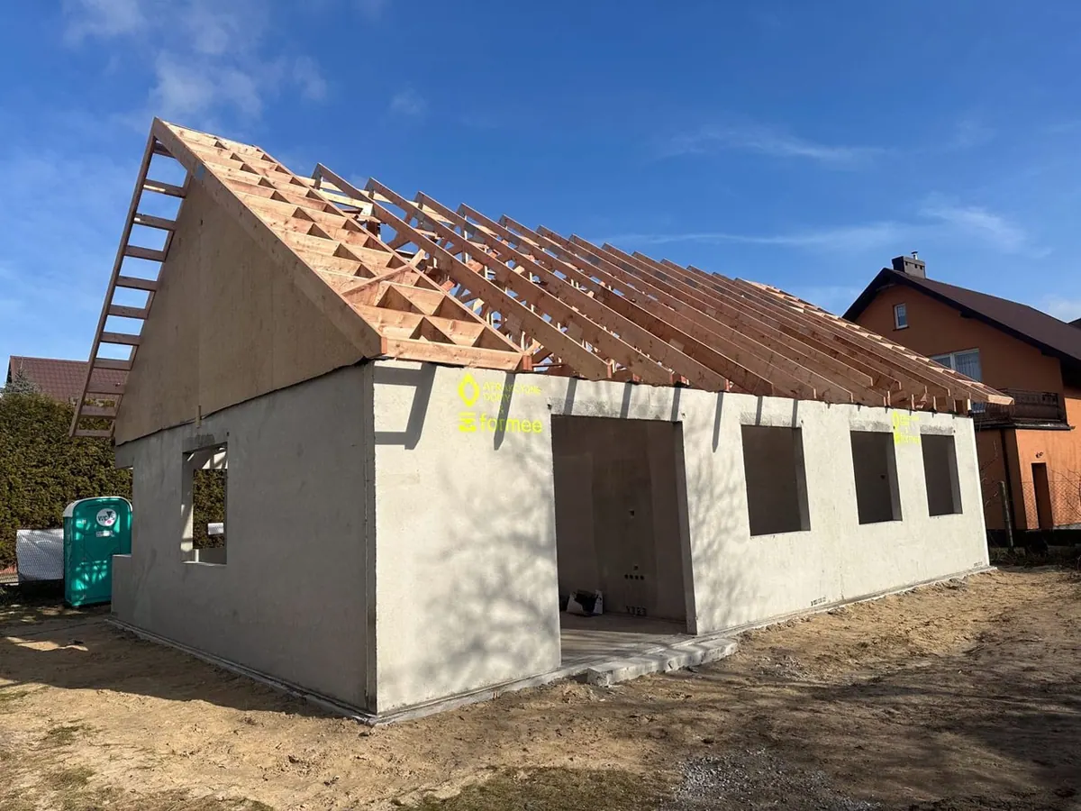 Budowa domu AS110 z keramzytobetonu — zdjęcie 3 z 6