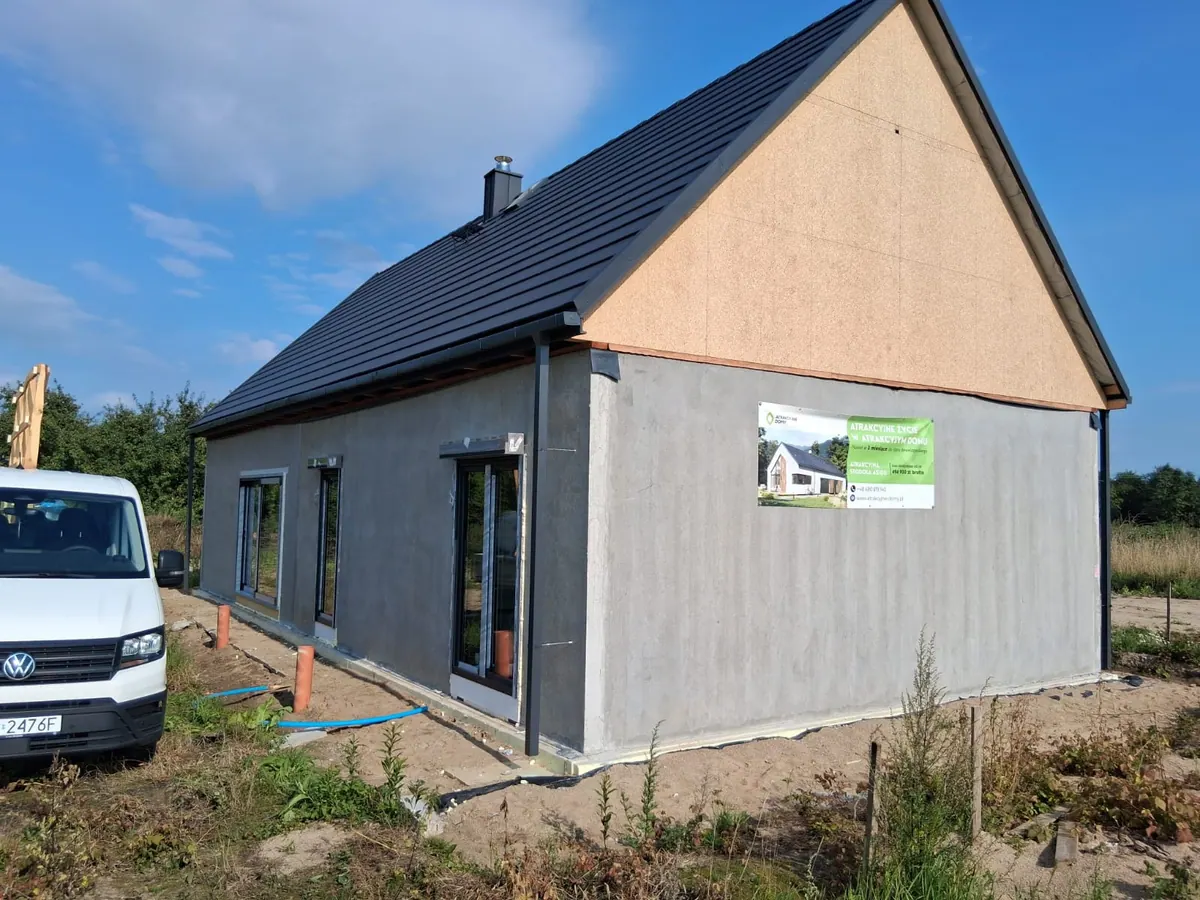 Dom z keramzytobetonu ze stolarką zamontowaną przez Bauline — zdjęcie 2 z 6